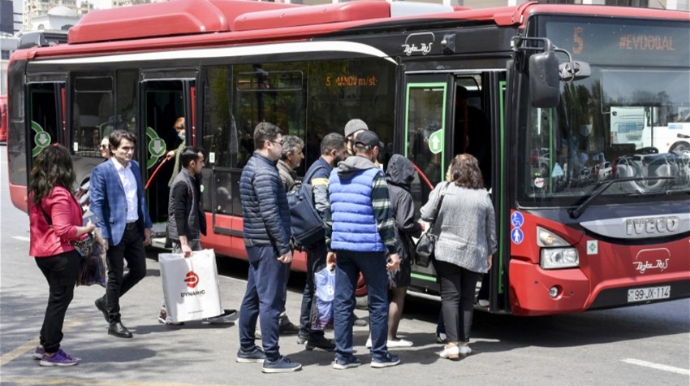 Azərbaycanda sərnişindaşıma 5 %-dən çox artıb