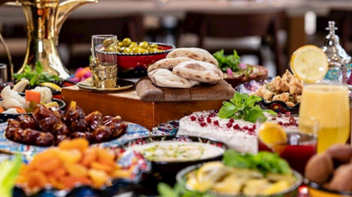 Pullu iftar süfrələrinin təşkili GÜNAHDIR? 