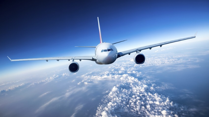 Azərbaycanda hava nəqliyyatı ilə sərnişindaşıma 69% azalıb