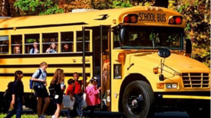 4 yaşlı uşaq məktəb avtobusunda unuduldu 