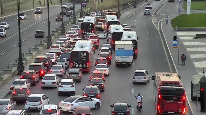 Bakının bu yollarında tıxac var - SİYAHI