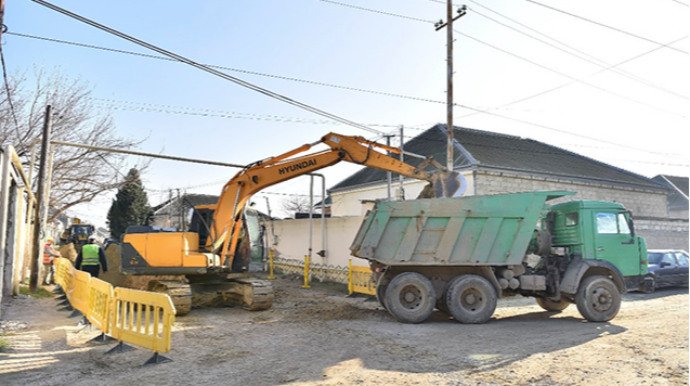 Yeddi küçədə üzərində evlər tikilən xətlərin yeri dəyişdirildi - FOTO - VİDEO  