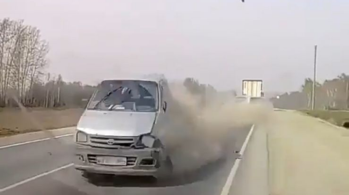 Magistral yolda zəncirvari qəza: maşınlar bir-birinə girdi  - VİDEO