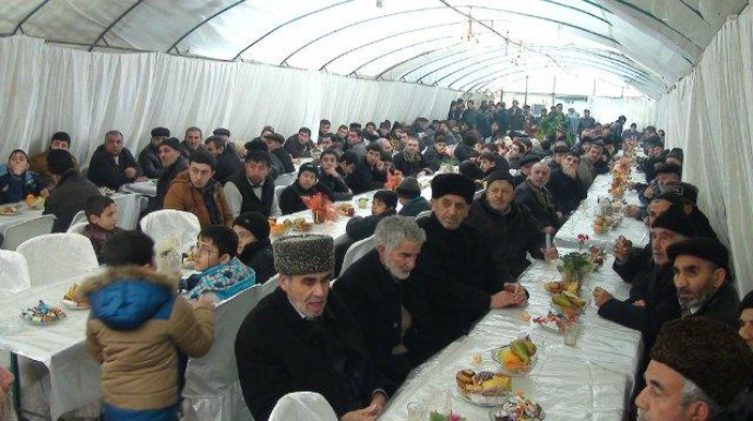 Daha bir rayonda dəbdəbəli yas məclisləri ləğv edildi 