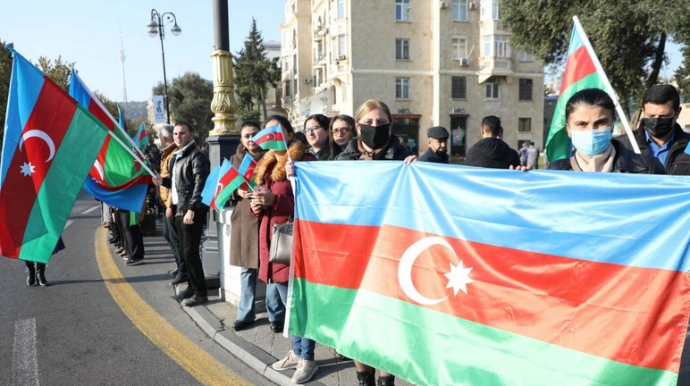 Bakıda Zəfər Günü yürüşü başlayıb  - FOTO