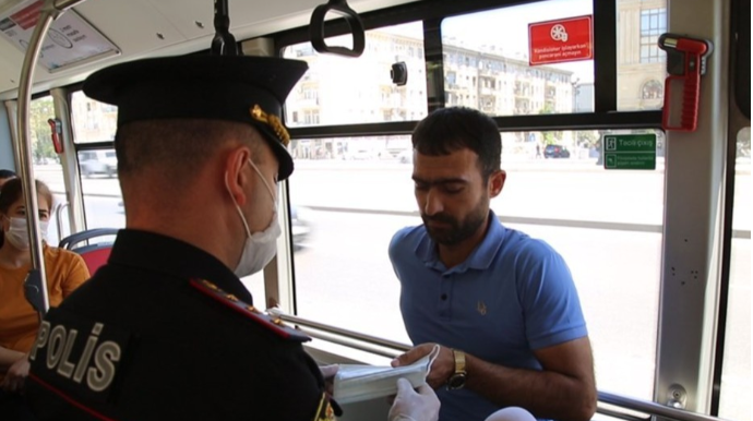 Bakı polisi maskasızlara qarşı reyd keçirdi - FOTO