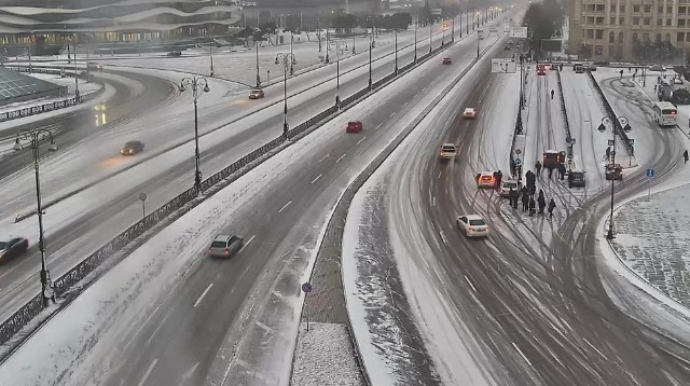 Hazırda Bakı yolları - FOTO
