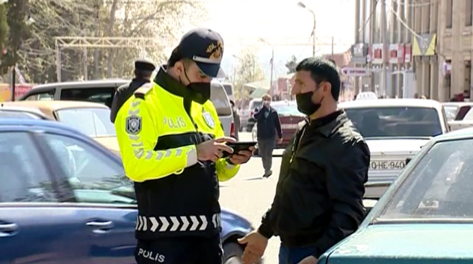 Yol polisi reyd keçirib bir gündə 200 nəfəri cərimələdi  - FOTO