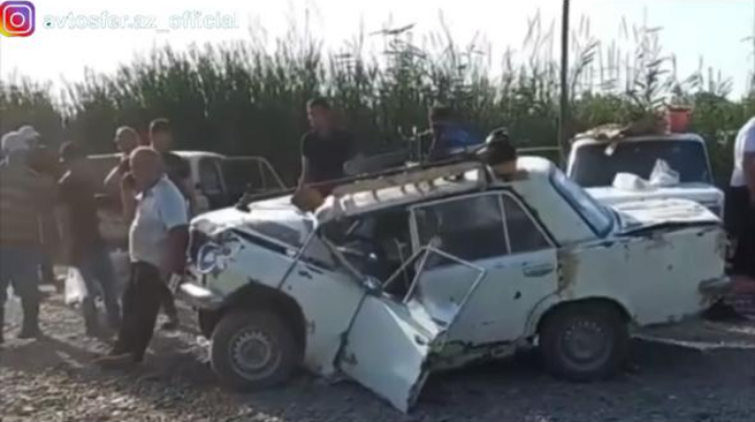 Bərdədə "Vaz-2106" və "Qazel" toqquşub - VİDEO