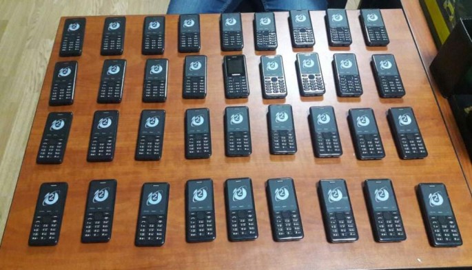 Avtomobildən 36 ədəd mobil telefon müsadirə olundu