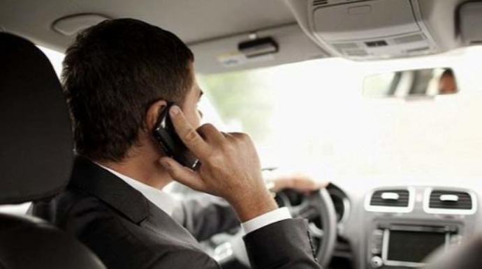 Sükan arxasında telefonla danışmamaq üçün nə etməlisiz? – MÜTƏXƏSSİSDƏN TÖVSİYƏ - VİDEO 