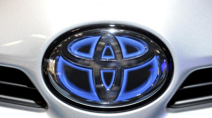 “Toyota” qlobal avtomobil satışını rekord həddə artırıb