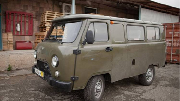 “Yaralı hərbçilərimiz “Qazprom”un avtomobili ilə daşınıb” - Erməni KİV 