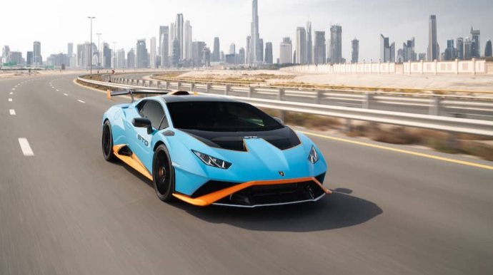 Lamborghini V12 mühərriki olan iki yeni modeli buraxacaq - FOTO