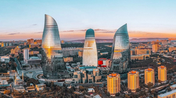 Bakıda temperatur 21 gün normadan yuxarı olub 