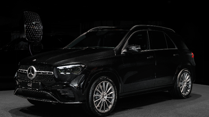 Mercedes-Benz GLE və E-Class üçün ötən ilki şərtlər geri qayıdır 
