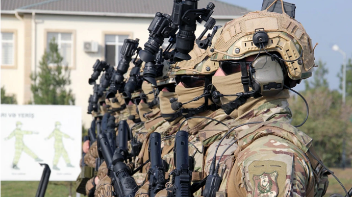 Ehtiyatdan çağırılan hərbi vəzifəlilərlə təlim toplanışı keçirilib - VİDEO 