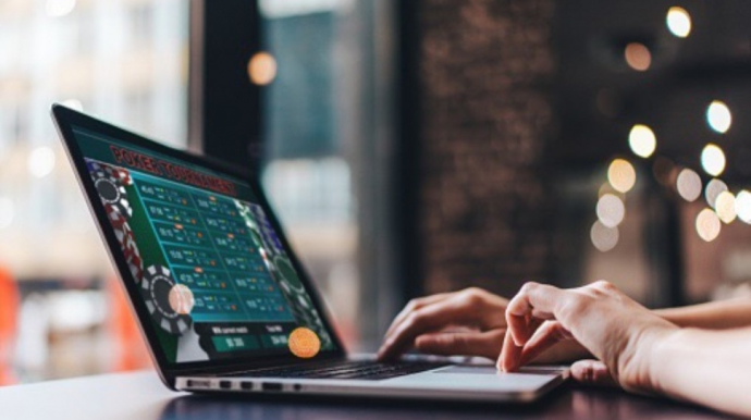 Kazino oyunlarının təşkilatçılarına dair qayda müəyyənləşir