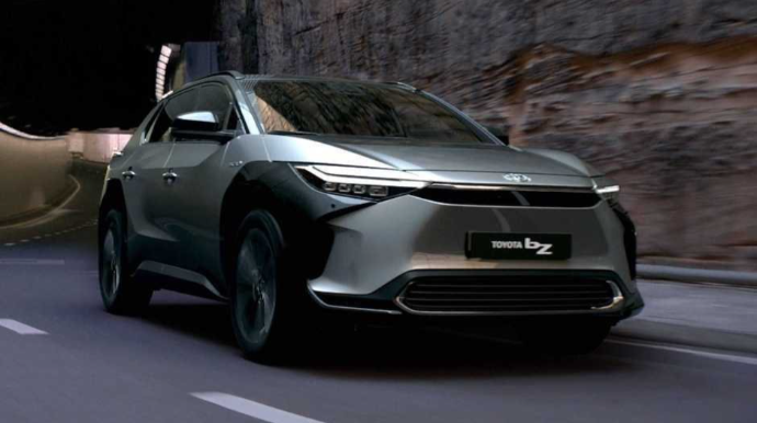 "Toyota bZ4X" elektrokarlarının sahiblərinə avtomobillərini geri qaytarmaq təklif edilir 