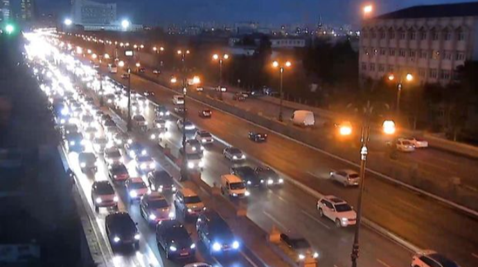 Bakının hansı küçələrində sıxlıq var? - SİYAHI    - FOTO