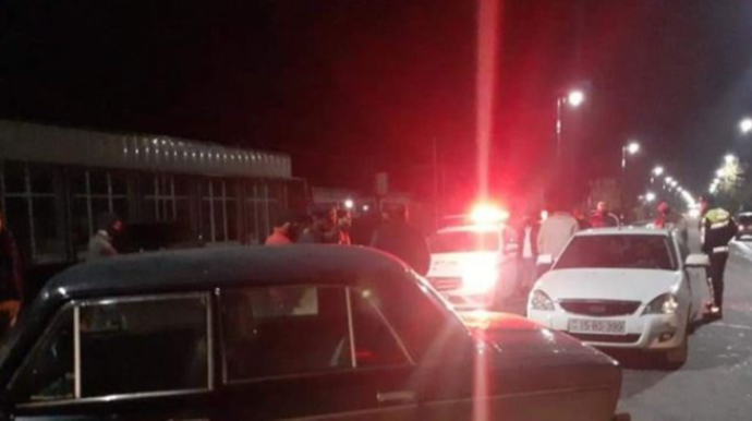 Cəlilabadda zəncirvari yol qəzası  olub  - FOTO