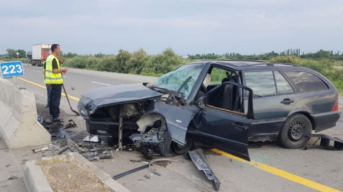 Ucarda avtoqəza zamanı 4 nəfər xəsarət alıb   - FOTO - VİDEO