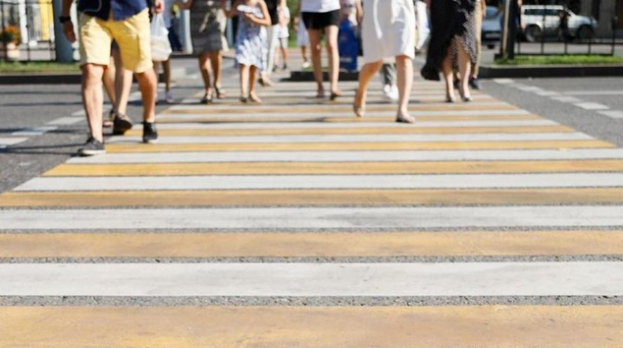 Bakıda 13 yaşlı yeniyetməni avtomobil vurub