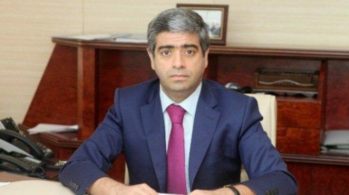 Nazir müavininin atasının kartından pul oğurlandı