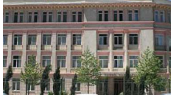 Bakı məktəbində etiraz - Şagirdlər DƏRSƏ GƏLMİR  