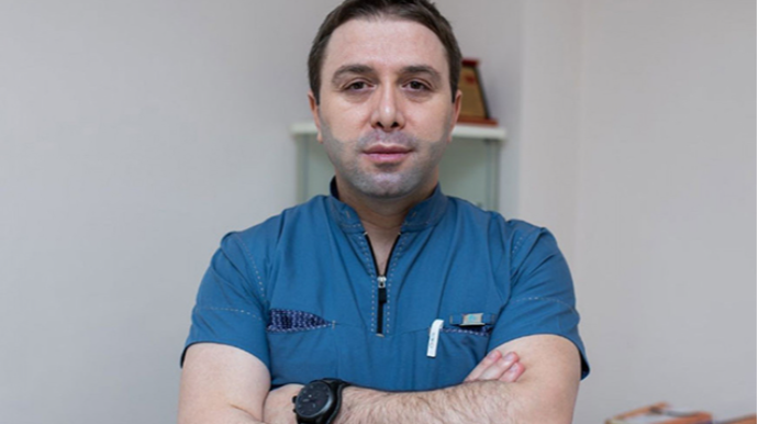 Tanınmış həkim ixtisası ilə bağlı imtahandan keçə bilmədi