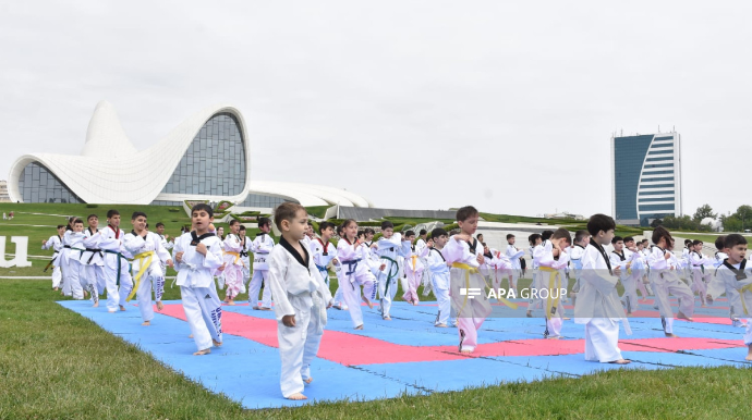 Taekvondo üzrə Dünya Çempionatı çərçivəsində master klass keçirilib