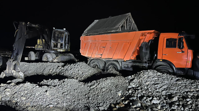 Yerin təkindən qanunsuz istifadə edənlər müəyyən olundu - VİDEO 