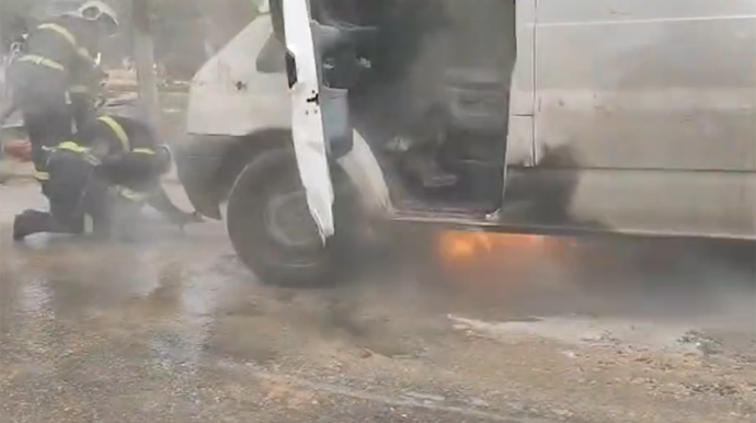 Masazırda “Ford” yandı - VİDEO