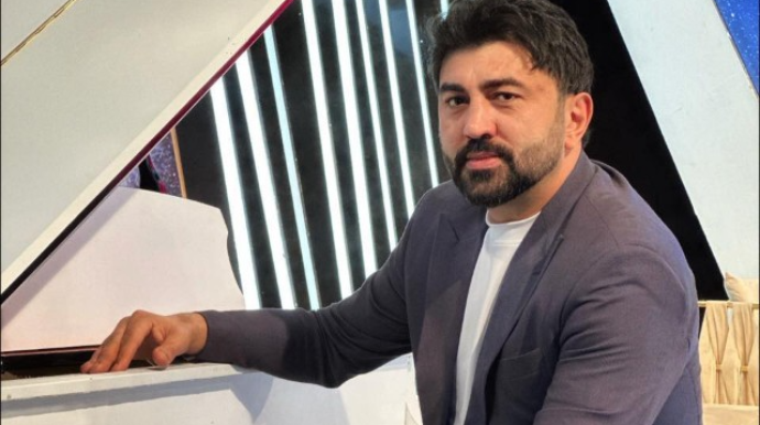 "Verin paltarlarımı!" - Müğənni DGK-nə çağırış etdi 