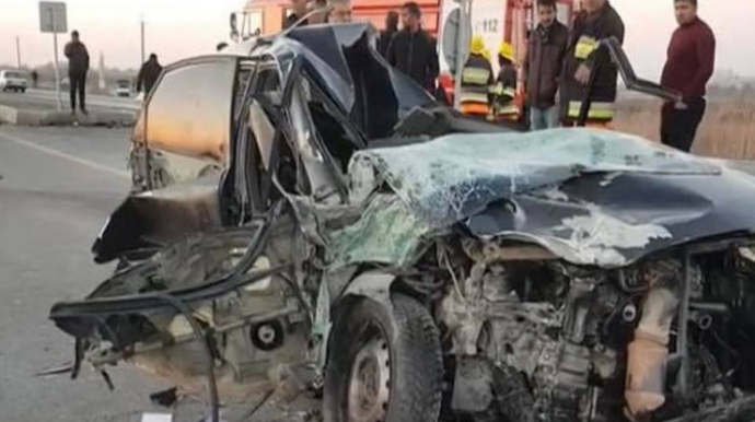 Minik maşını "KamAZ"la toqquşub: 2 nəfər öldü -FOTO 