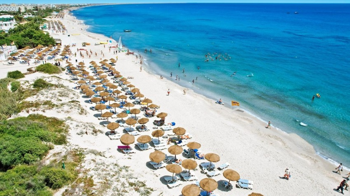 Tunis əcnəbi turistlər üçün məhdudiyyətləri sərtləşdirir