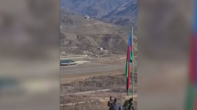 Qafan şəhəri hərbçilərimizin “ovcunun içində” - Sərhəddən YENİ VİDEO 