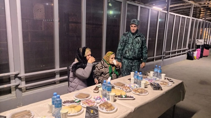 Yeddi Azərbaycan vətəndaşı İrandan təxliyə edildi - FOTOLAR   
