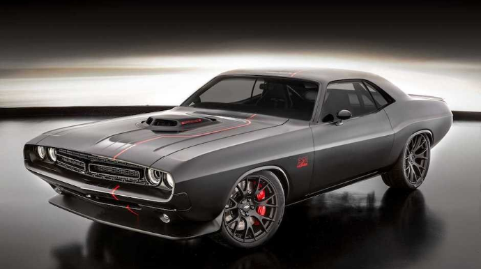 "Dodge"  yeddi “vida”  avtomobilindən ibarət olan seriyanın ilkini göstərib  - FOTO