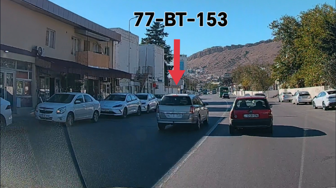 В Баку водитель выехал на встречную полосу, чтоб обогнать автомобиль — ВИДЕО