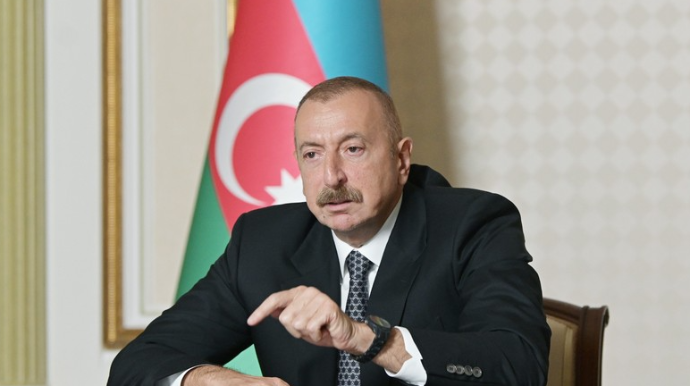 Prezident: "Əgər beynəlxalq ictimaiyyət ağılsız diktatoru dayandıra bilmirsə, Azərbaycan onları dayandıracaq" 