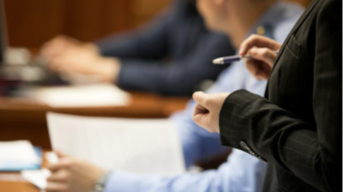 Tanınmış fitnes məşqçisi onu bıçaqlayanı bağışladı - “Anasından ayırmaq istəmirəm”