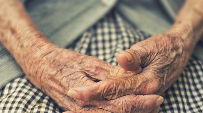 109-летняя женщина найдена мертвой в запертой квартире в Баку 