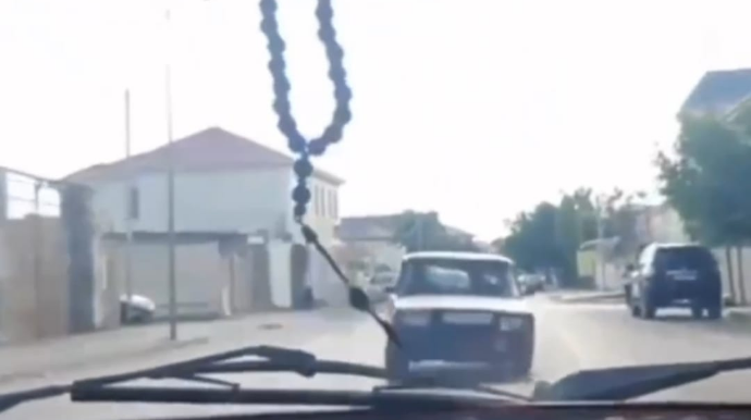 "Protiv" gələn "07" "VAZ"la toqquşdu - REAL VİDEO 