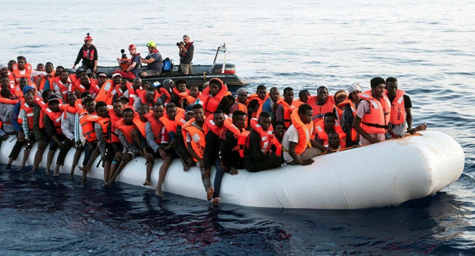 Aralıq dənizində iki yüzdən çox miqrant xilas edildi