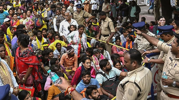 Dini ayində izdiham nəticəsində 6 nəfər ölüb, 50 nəfər yaralanıb