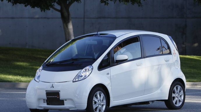 Mitsubishi прекратит производство первого в мире серийного электромобиля
