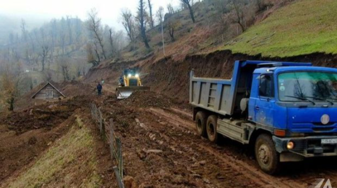 Astarada avtomobil yolu əsaslı şəkildə təmir olunur   - FOTO - VİDEO