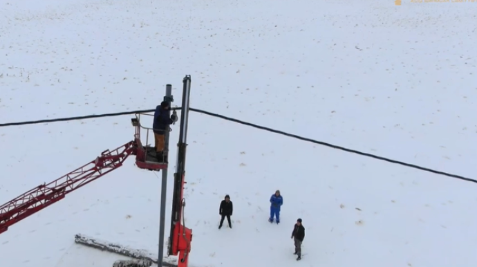 “Azərişıq” ASC Kəlbəcərdə yenidənqurma işlərini davam etdirir - VİDEO