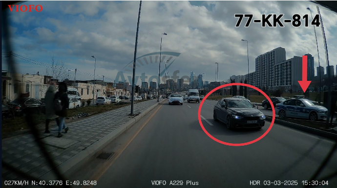 Bütün qaydaları pozan sürücü yol polisini görəndə "ayaqları əsdi" - 77-KK-814 - VİDEO  